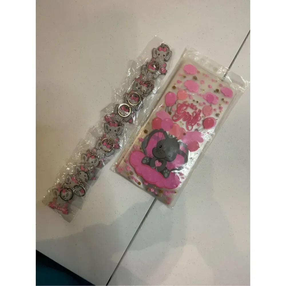 It’s a Girl Elephant gift bags and 11 matching keychains NWT